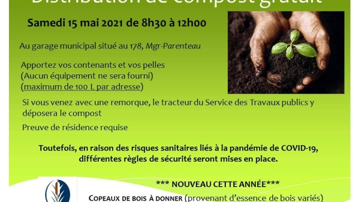 Distribution de compost et de copeaux de bois